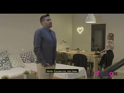 ❤️ PORNBCN 4K Mid ka mid ah naag qaan-gaar ah oo naaso waaweyn leh waxay rabtaa inay dabada noqoto Gigolo yar oo leh dick blowjob amortism adag fuck gacanta shaqo eeyga qaabka maxsuul leefleefi kacsiga Faransiiska subtitles anaga